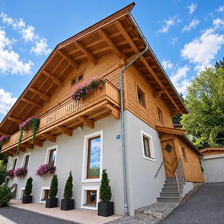Apartment In Near Lifts