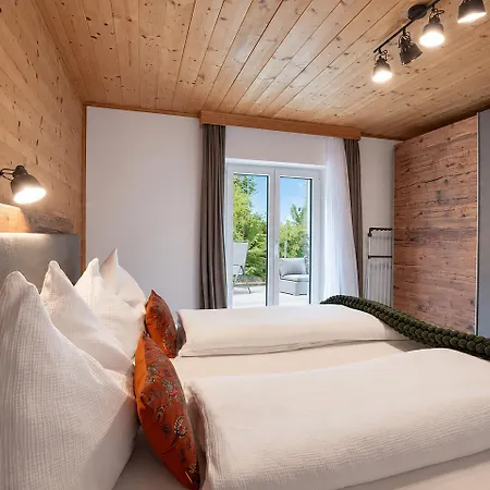Apartment In Near Lifts *