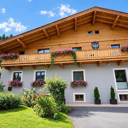 In Near Lifts Apartment Kitzbühel
