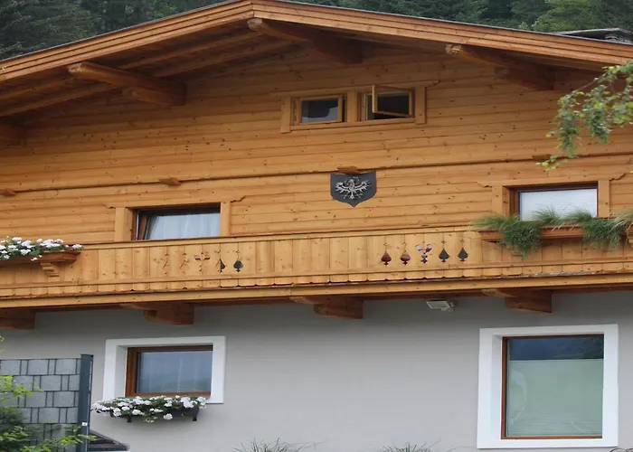 Apartment In Near Lifts