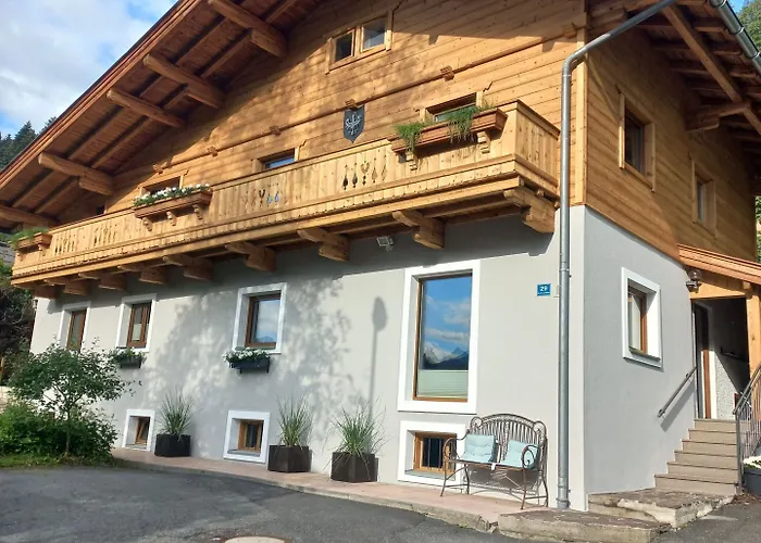 In Near Lifts Апартаменты *